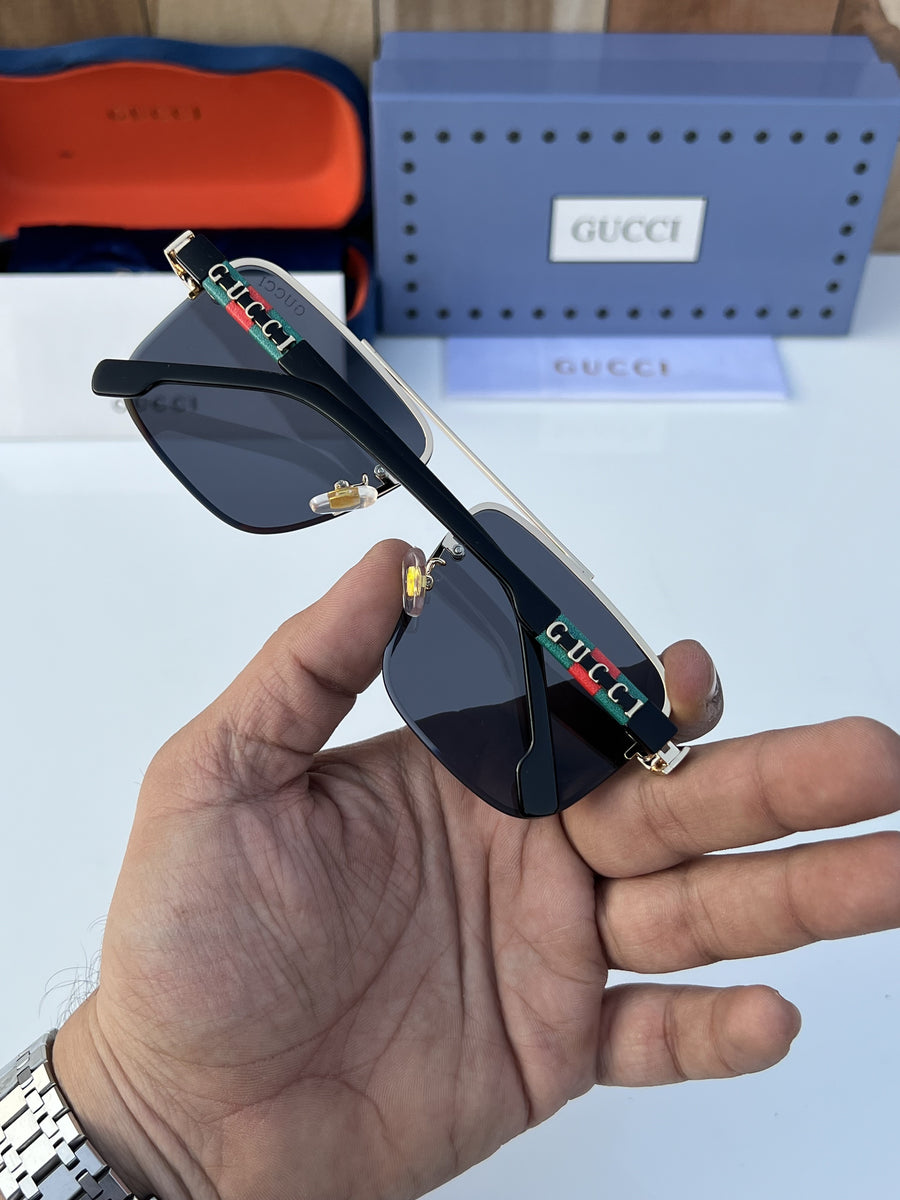 Gucci_1236_gold_black