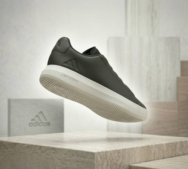Adidas ACESMASH BLACK WHITE