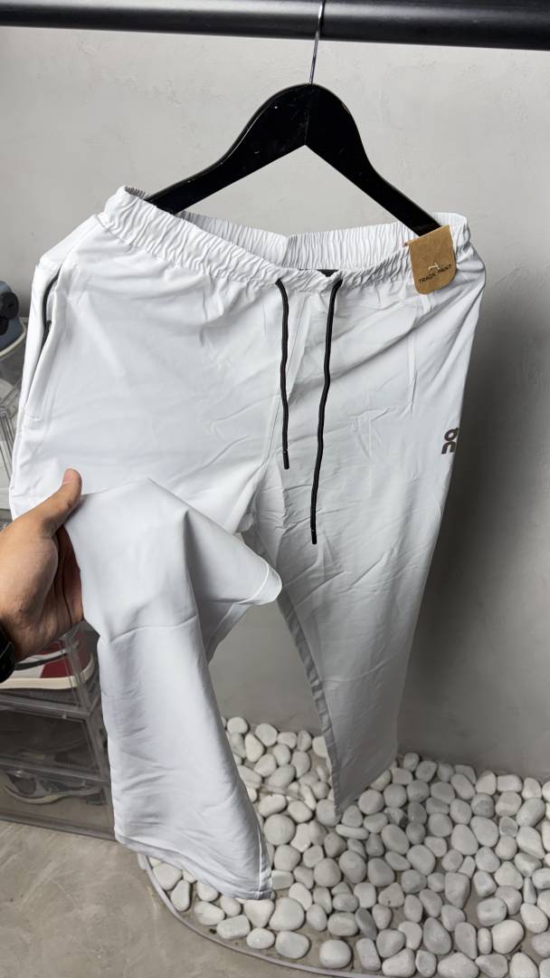 On Cloud Premium Track Pants 2942