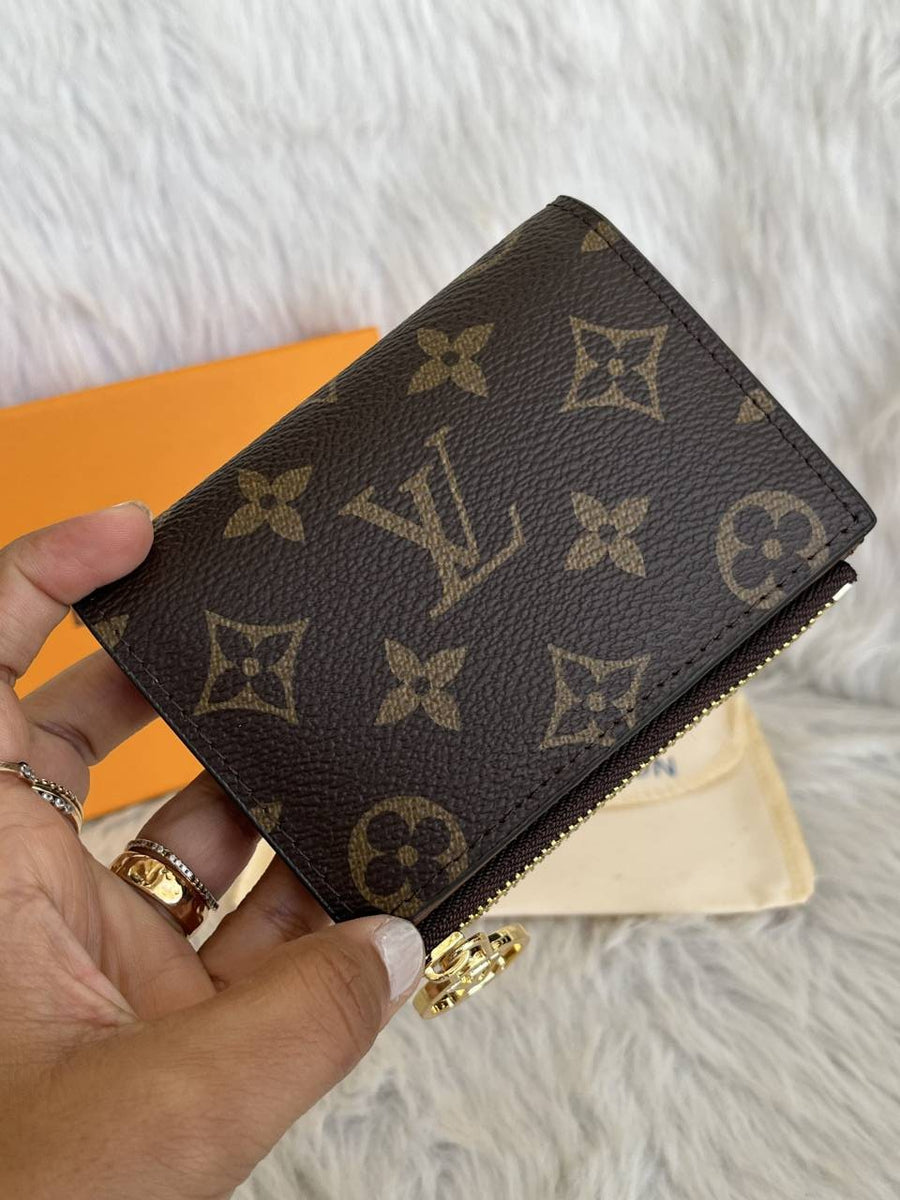 Louis Vuitton_Lisa_Inside-Brown_Flap_Wallet_With_OriginalBox_DustCover_Booklet_Highend