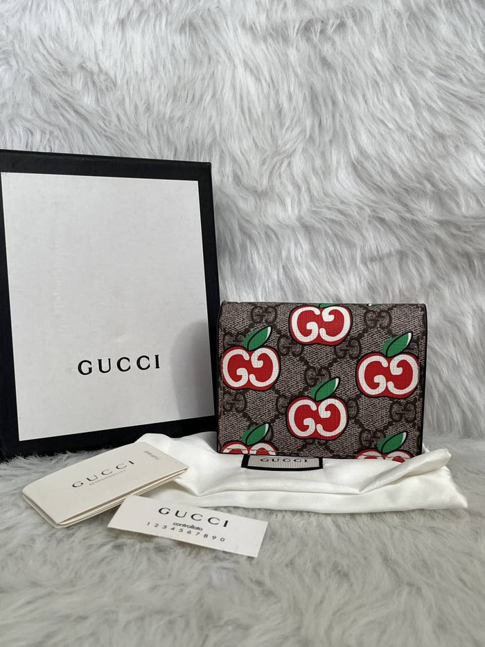 Gucci_G8__Premium_Coded_Wallet_CardHolder_With_OriginalPacking style idea