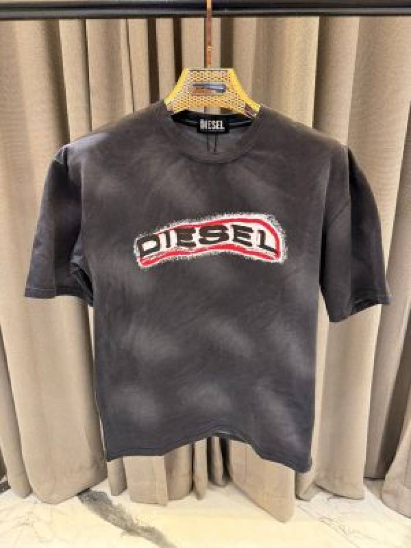 Di_sel imported primium t-shirt