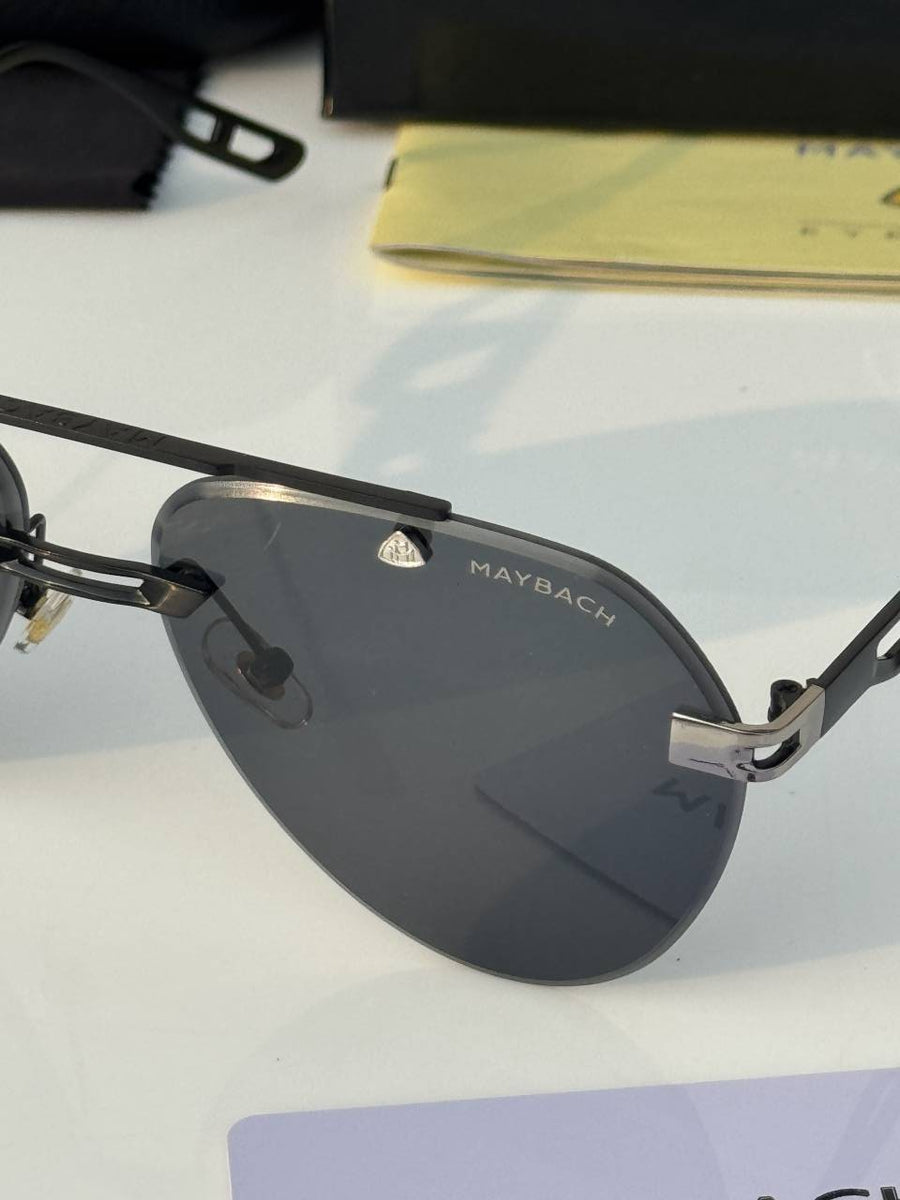Maybach_72396_black