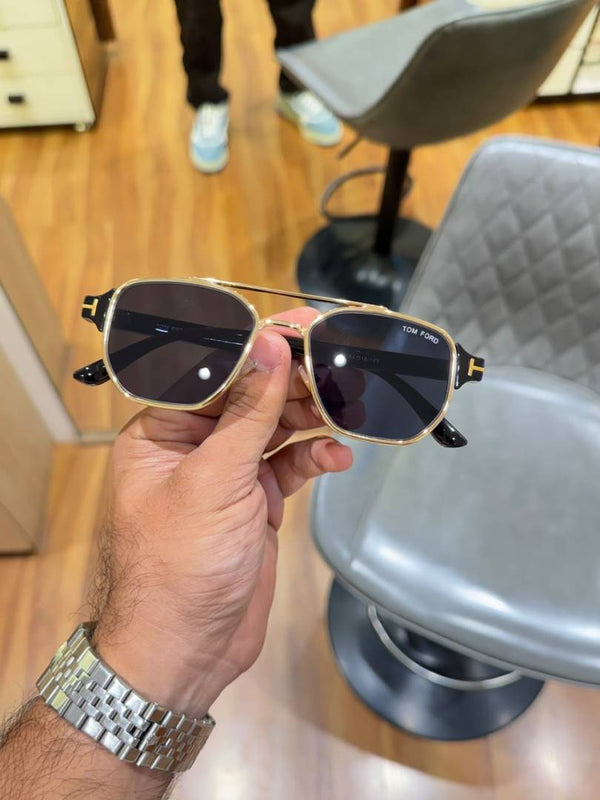 Tomfor 9815 gold black