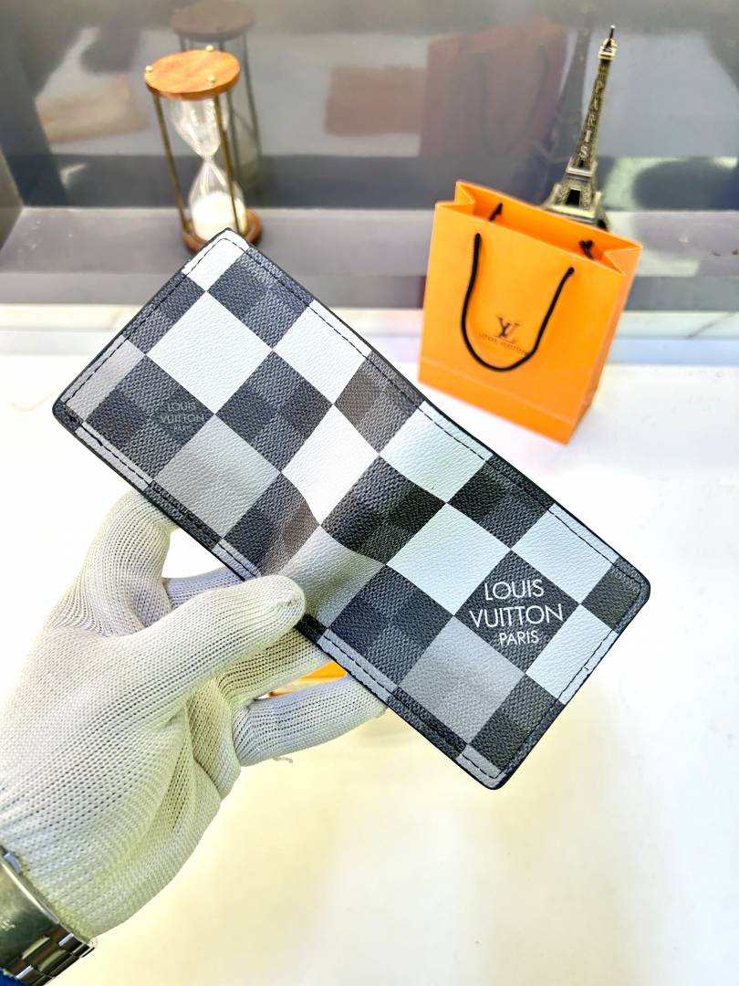 Lv_Loui Grey White Premium Quality Wallet Fa 878