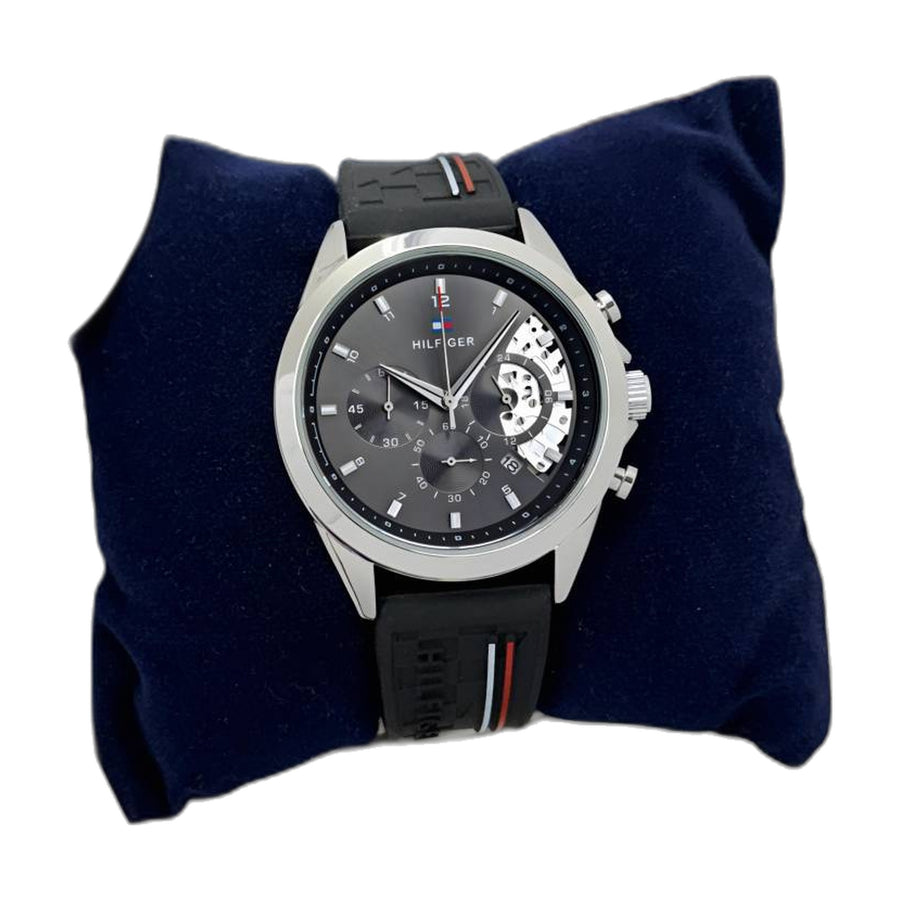 Tommy Hilfiger Baker
