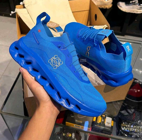 Loewe X On Cloudtilt Electric Blue