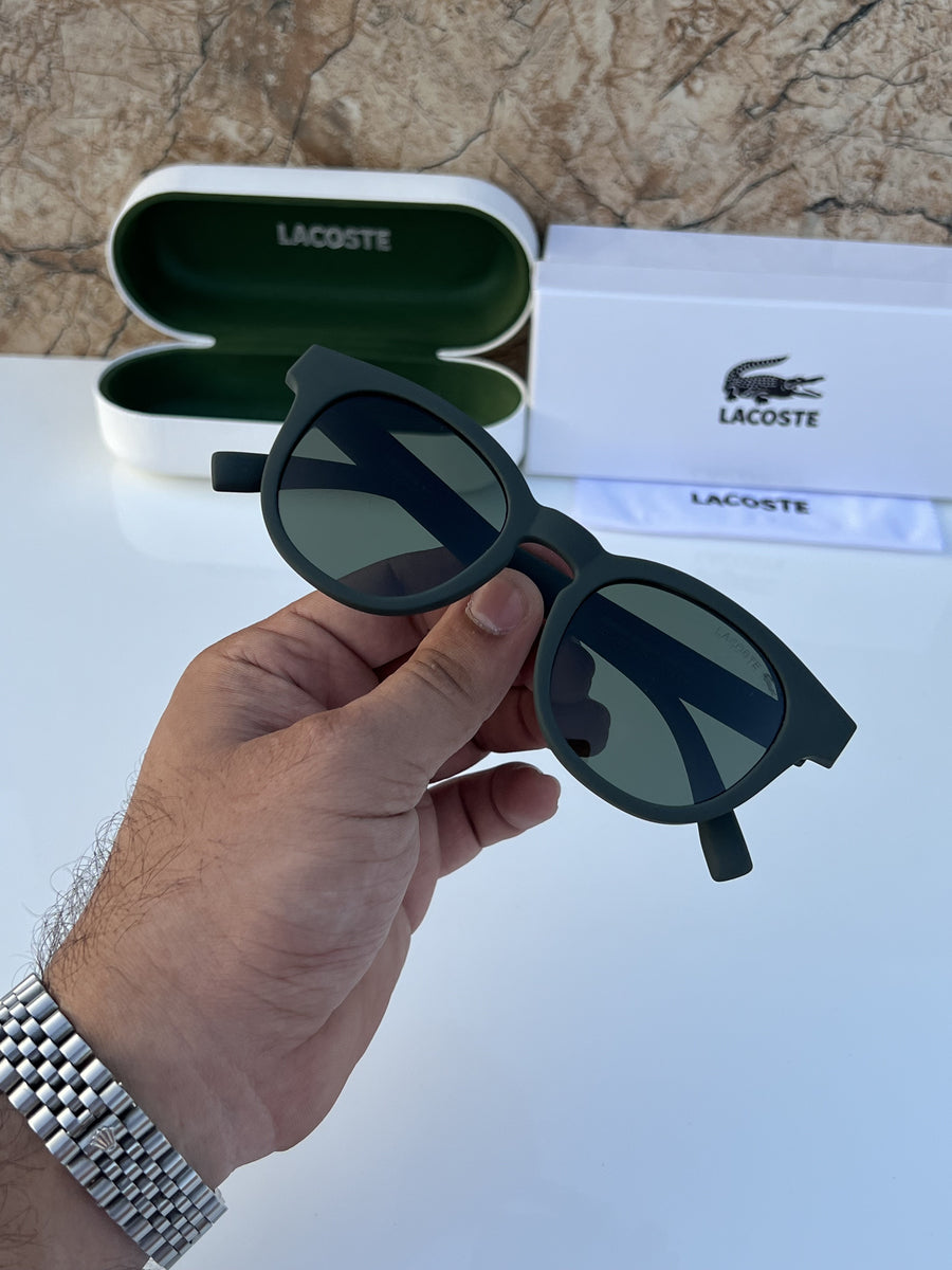 Lacoste_5906_matt_green