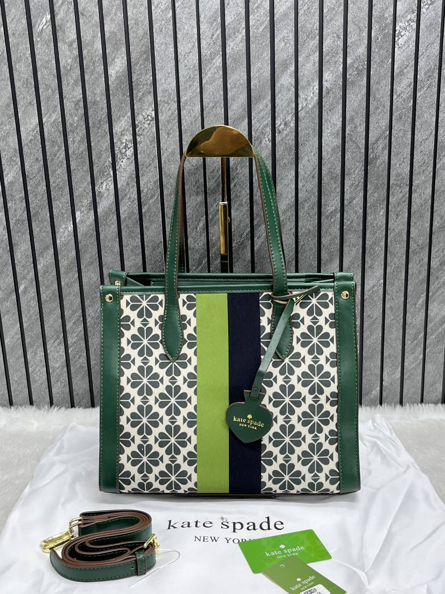 Kate Spade Medium Tote with Dust Cover Packing