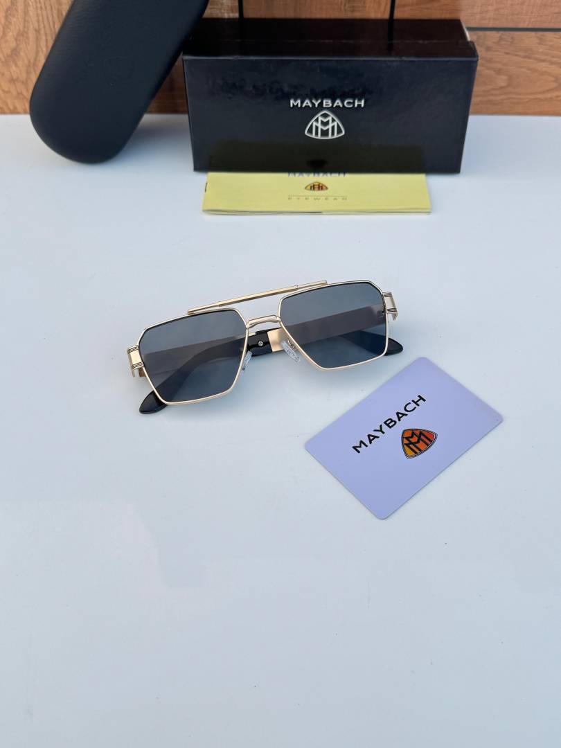 Maybach7345_gold_black