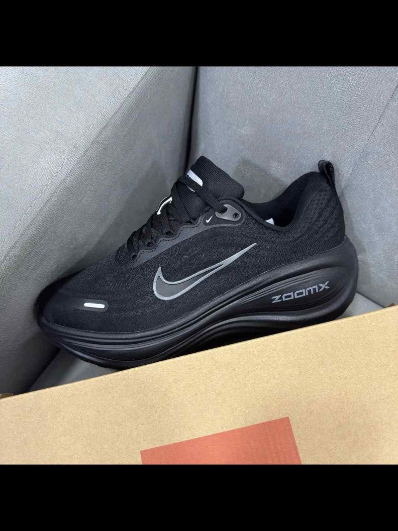 Nike Zoom Vomero Plus Black