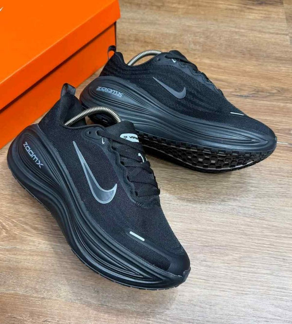 Nike Zoom Vomero Plus Black