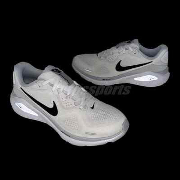 Nike Structure 26 black white 415