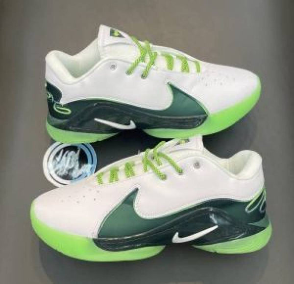 Nike LEBRON 22 JAMES GAME 2025