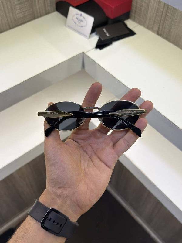 Prada 8007 Black Gold