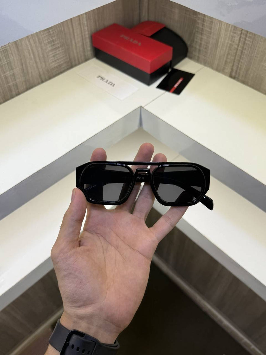 Prada Premium sunglass