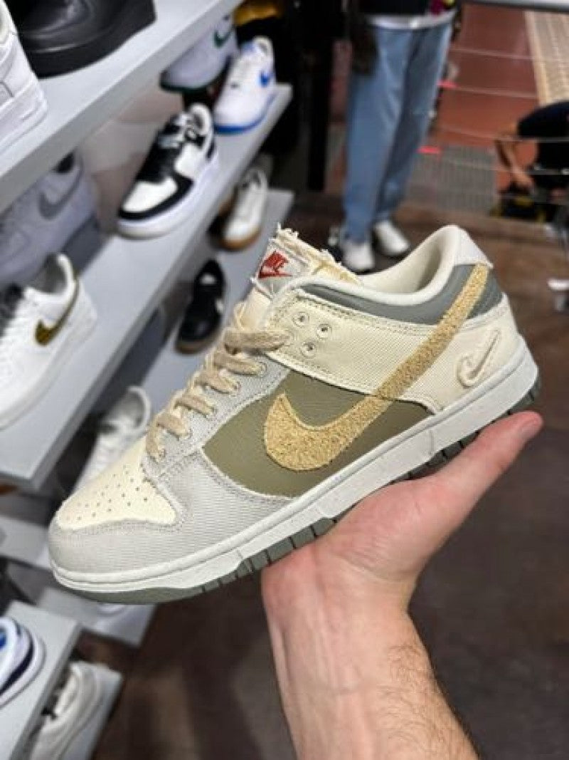 Nike SB DUNK LOW LIGHT BONE DARK STUCCO