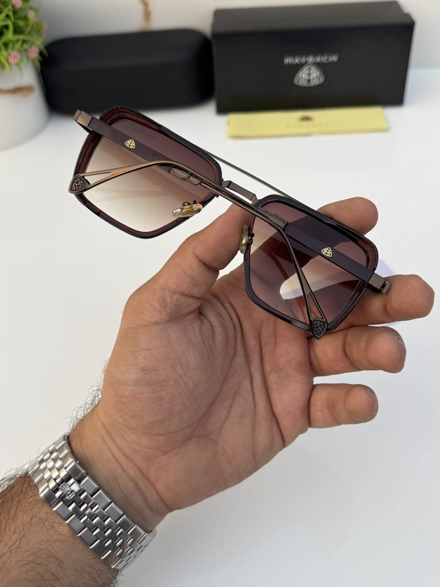 Maybach_72379_brown_shaded