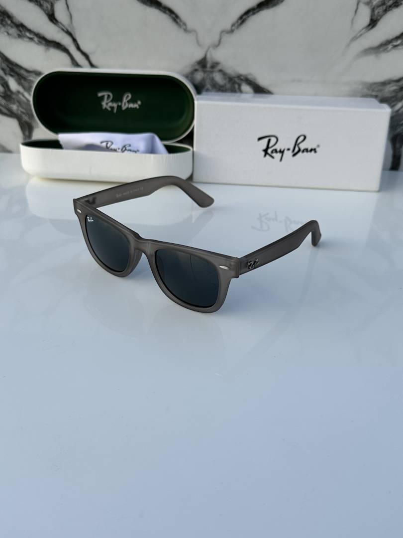 Rey ban 2140 matt grey