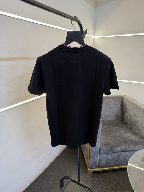 Tommy hilfigar round neck imported tshirt black sale