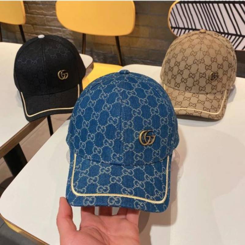Gucci_GG_Off_The_Grid_Premium_Unisex_Cap