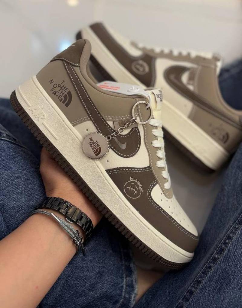 Nike Airforce 1 The North Fase_Mocha