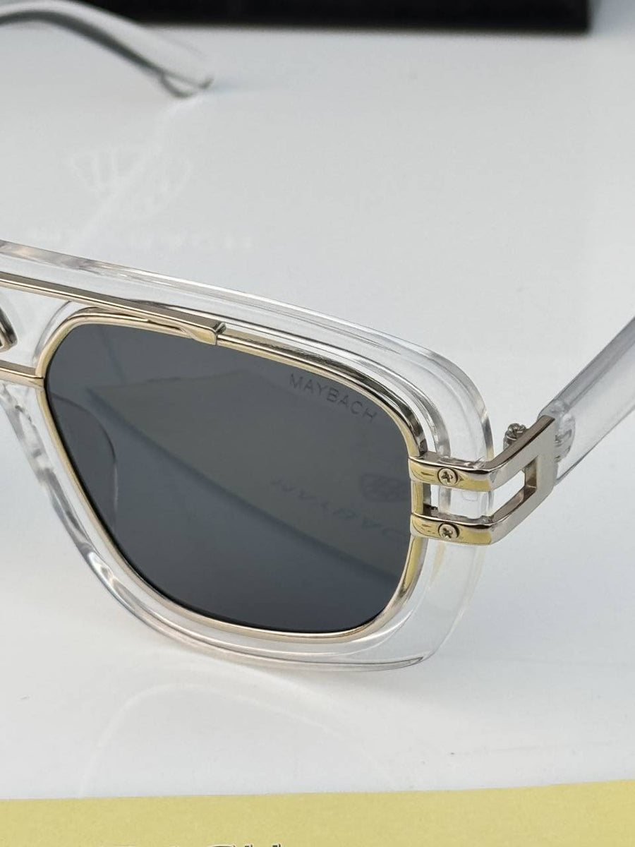 Maybach_7339_white_silver_black