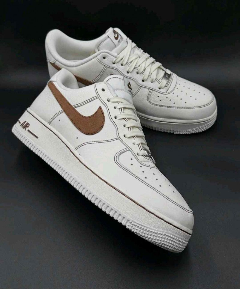 Nike AirForce 1 Low IvorySaddle Brown