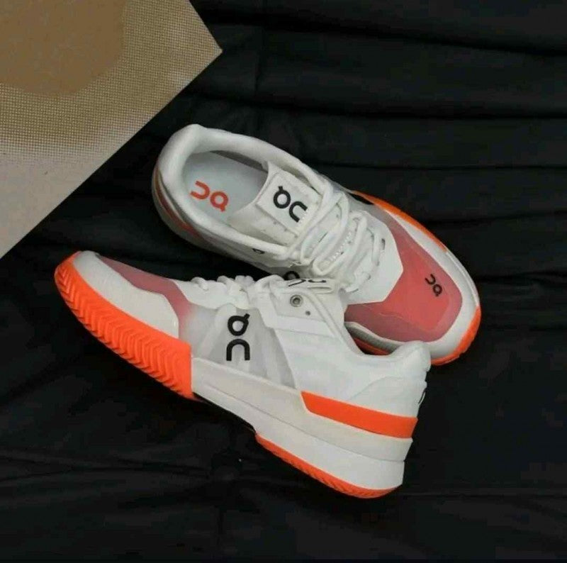 On Cloud Running The Roger Pro 2 White Flame