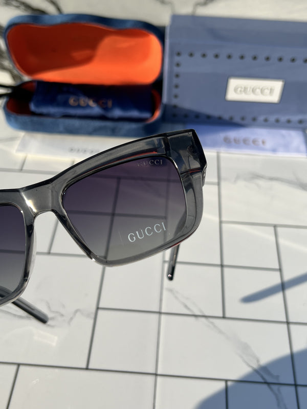 Gucci_7727_grey