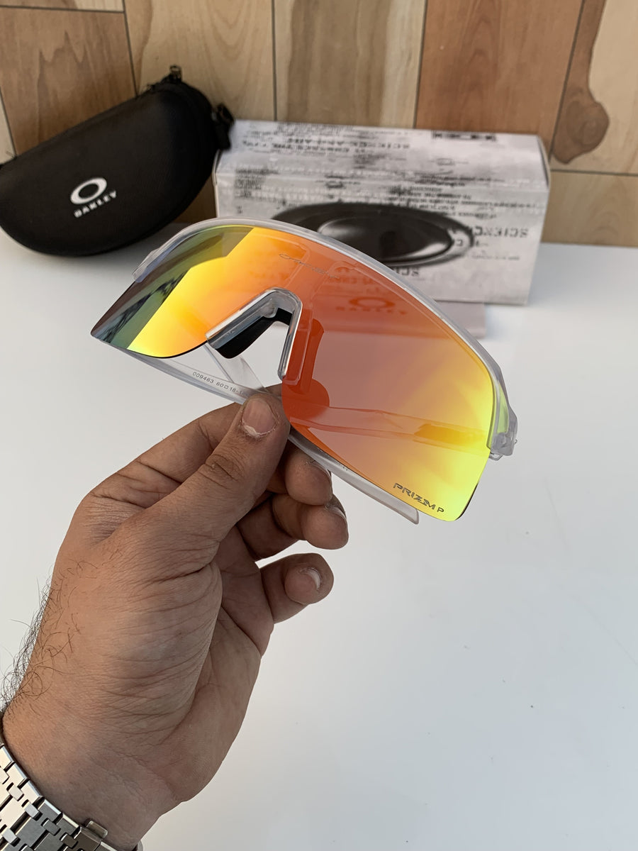 Oakley_9463_transparent_red