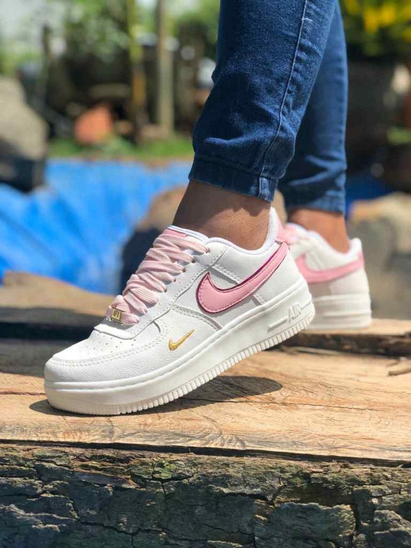 Nike AirForce Feminino 1 Linha