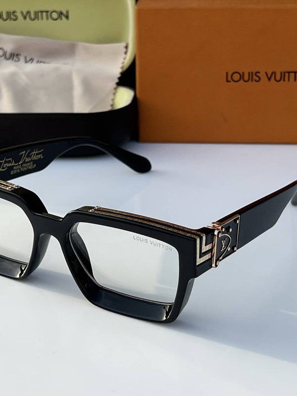 Louis Vuitton_millionaire_black_plano