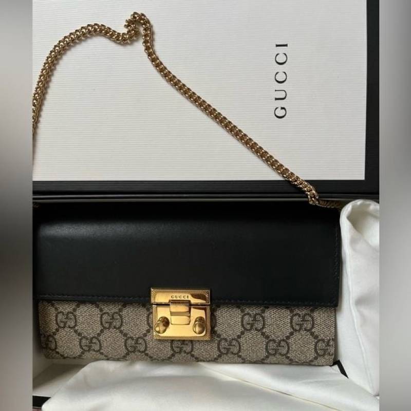 Gucci_72_Padlock_Chainwallet_With_OriginalBox_DustCover