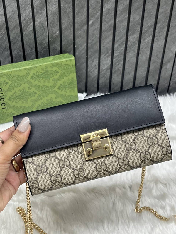 Gucci_72_Padlock_Chainwallet_With_OriginalBox_DustCover