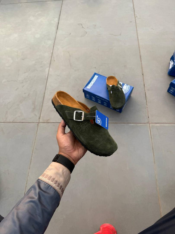 Birkenstoc.k x Stussy Boston Suede Olive Green