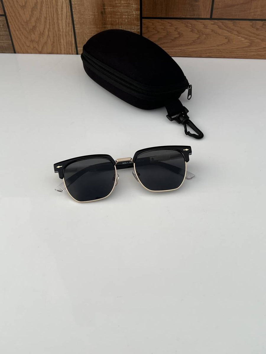 Moscot 221 black gold