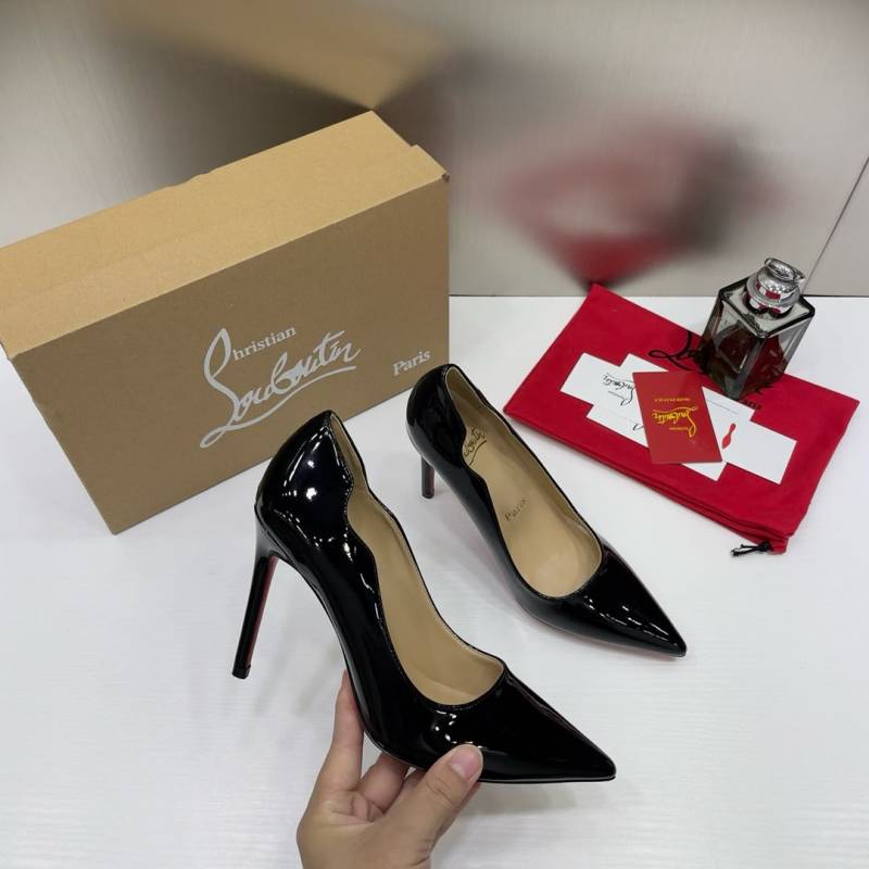 Christian Loubouttinn Miss Iriza 10 Black Z Heels Patent With OG Box & Dust Cover NW53