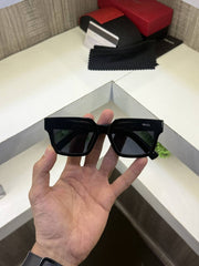 Prada 58720 Sunglass (Glossy black)