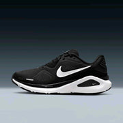 Nike Running Structure 26 trainers in black and white