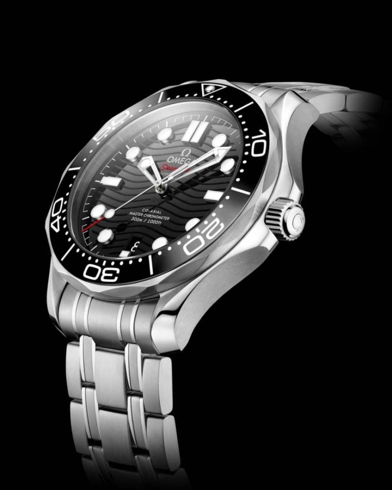 Omega Seamaster Diver 300M Automatic Silver Black