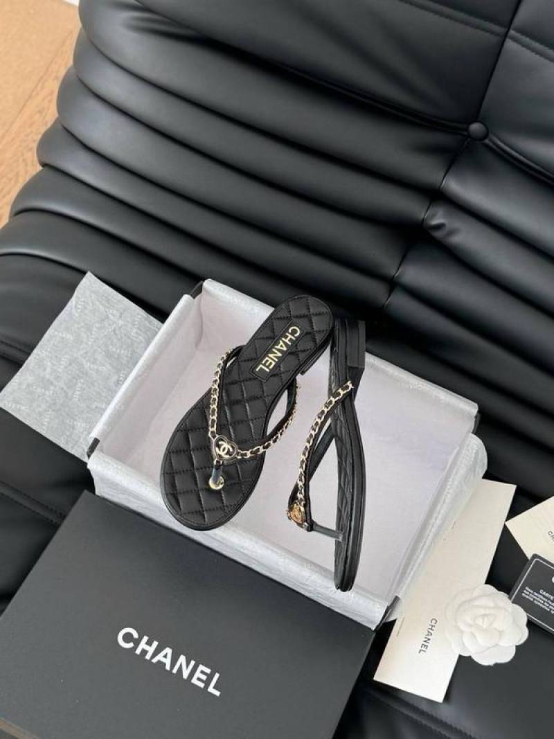 Chanel_Onsale_Thong_Flats_With_OriginalBox