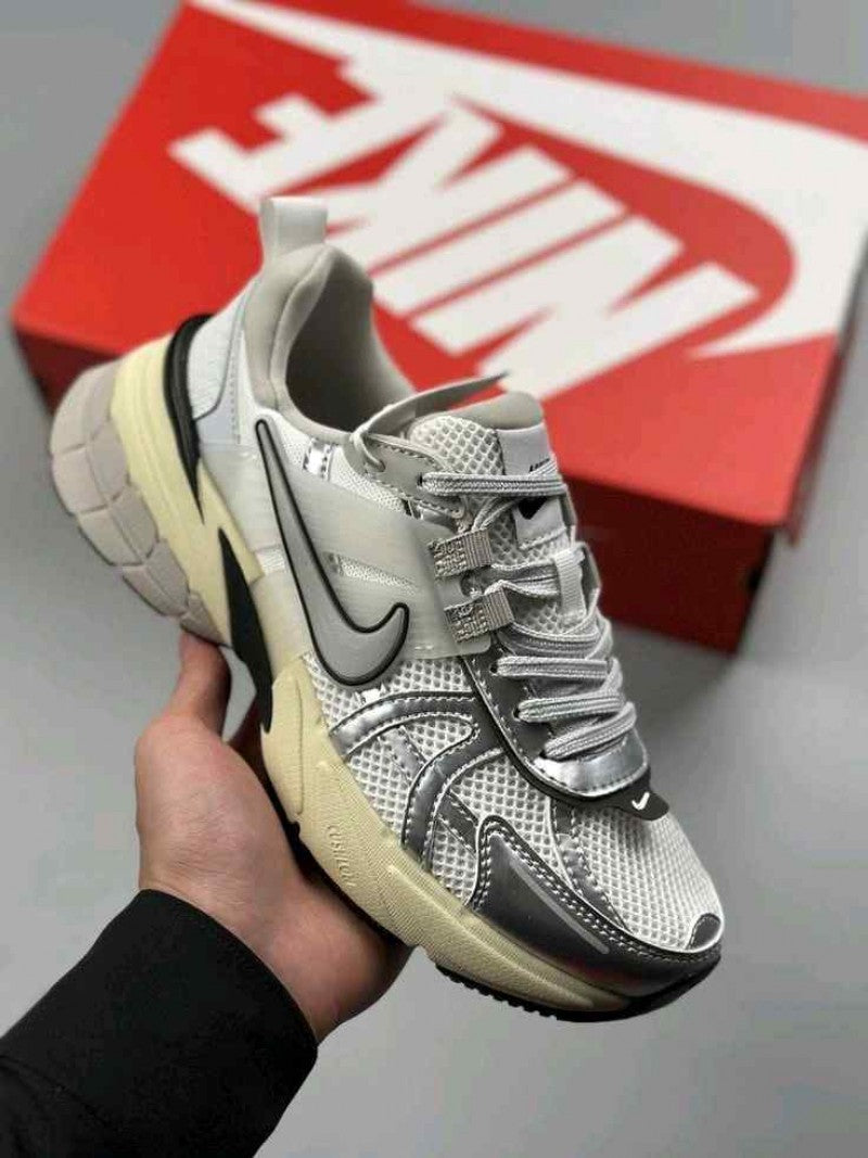 Nike V2k Run Metallica Sliver 1858
