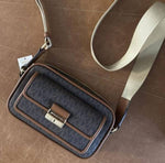 Michael Kors_Bradshaw_Camera_With_DustCover