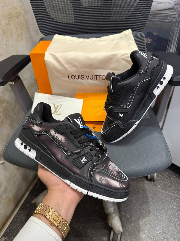 Louis Vuitton CIVILIST TRAINER 2025