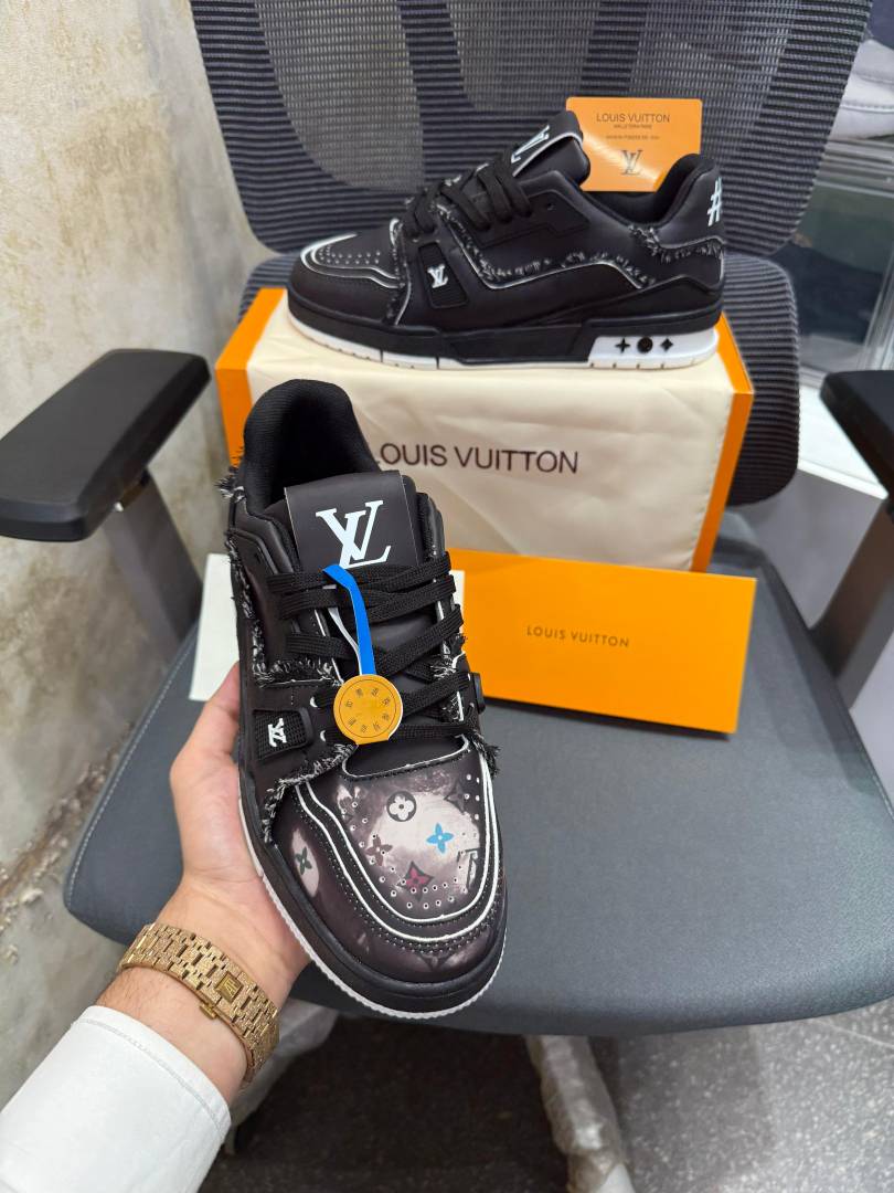 Louis Vuitton CIVILIST TRAINER 2025