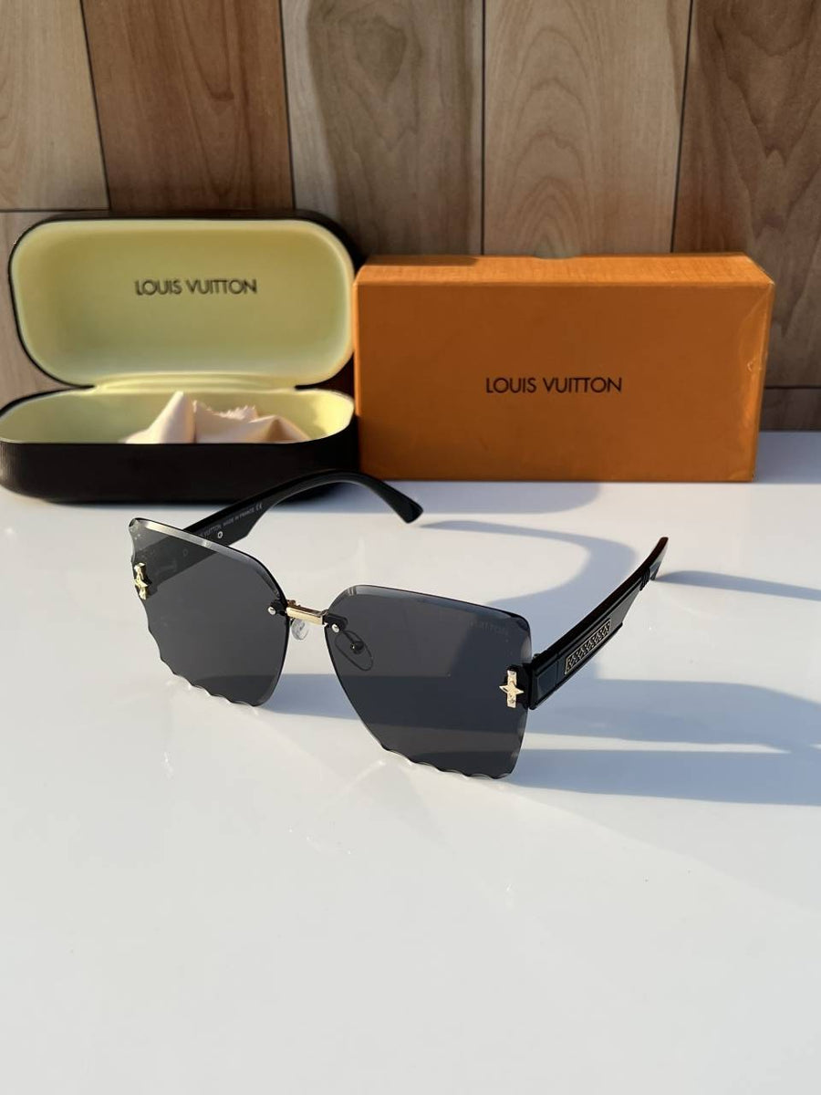 Louis Vuitton_23156_Black