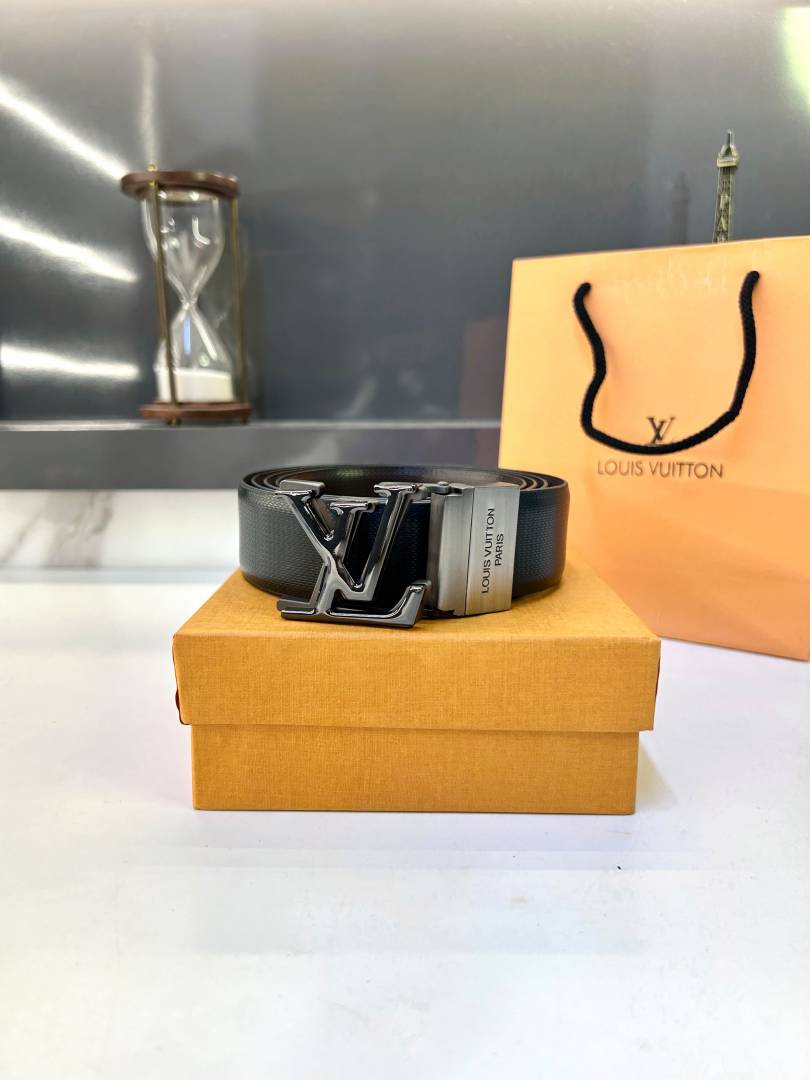 Louis Vuittion Grey Reversible Belt Fa 782