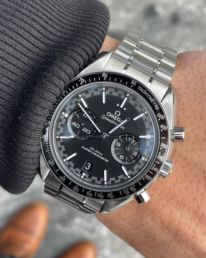 Omega Speedmaster Racing Co-Axial Master Chronometer chronograph