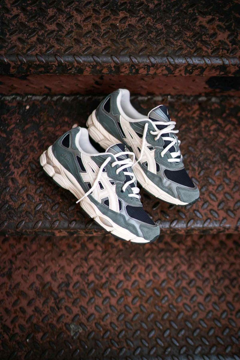 Asics Gel-NYCGraphite GreySmoke Grey